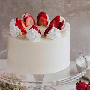 Strawberry Shortcake Cake (Regular)