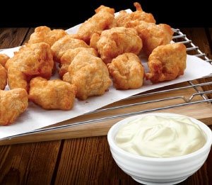 Chicken Kickers with Garlic Mayo Dip