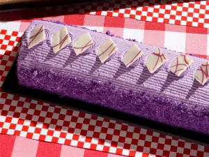 Ube Cake Roll (Half)
